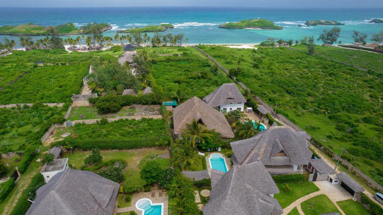Nyumba Ya Afrika Bed & Breakfast Ватаму Екстериор снимка